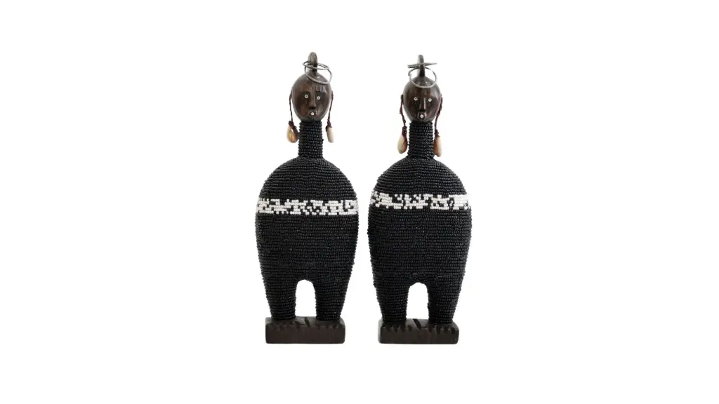 POUPEE NAJIP N°18
